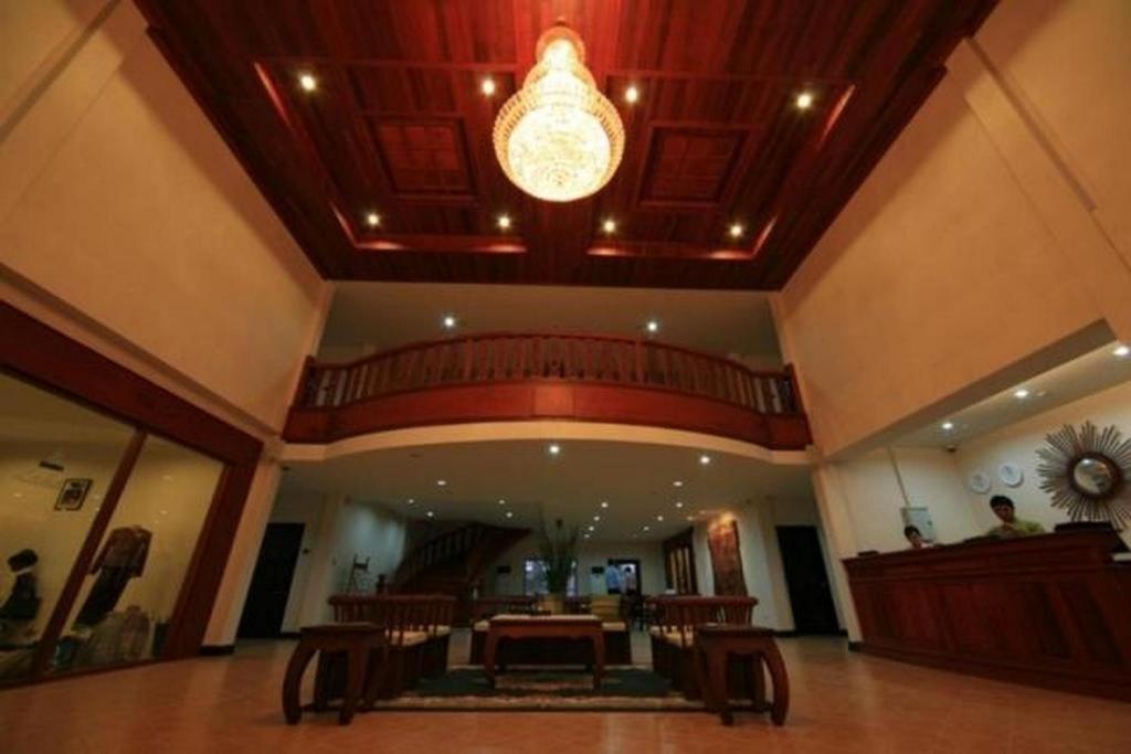 Daosavanh Resort & Spa Hotel Savannakhet Luaran gambar