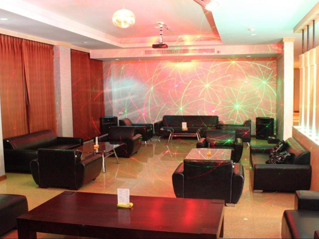 Daosavanh Resort & Spa Hotel Savannakhet Luaran gambar