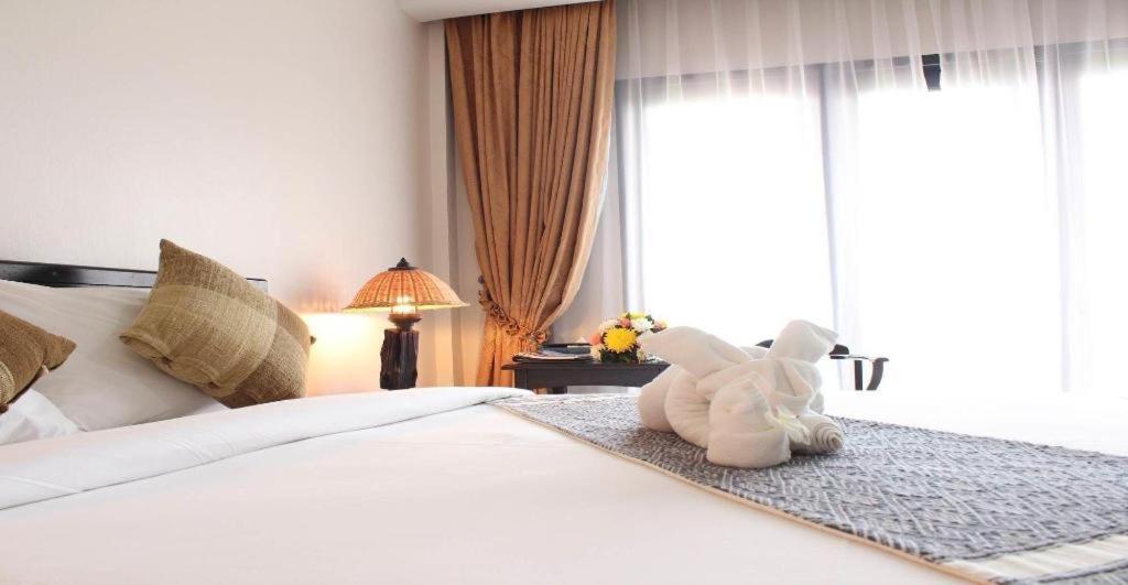 Daosavanh Resort & Spa Hotel Savannakhet Luaran gambar