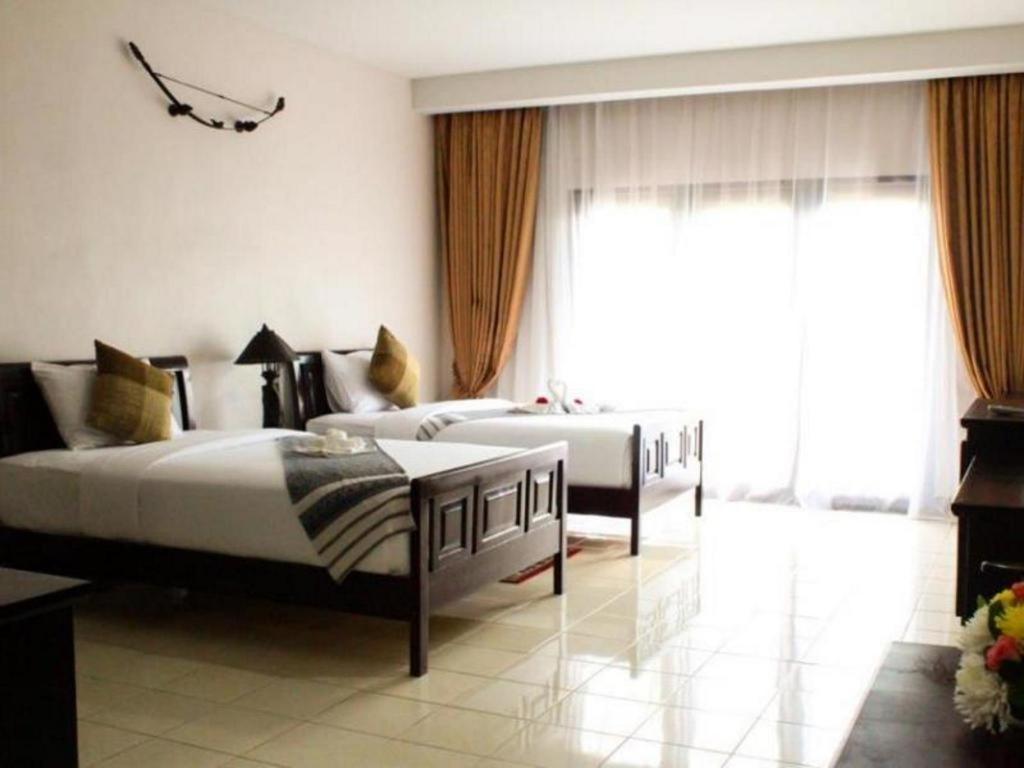 Daosavanh Resort & Spa Hotel Savannakhet Luaran gambar